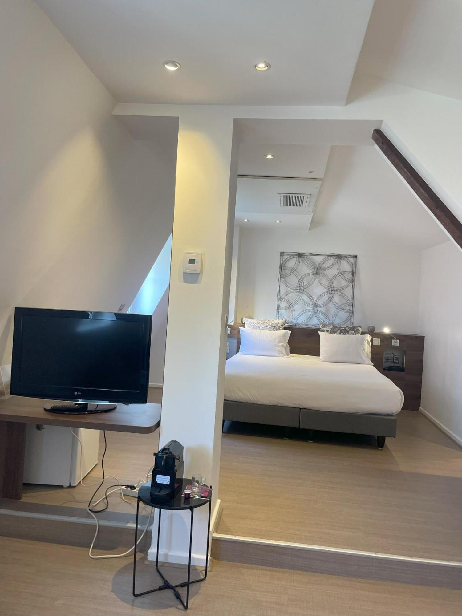 Hotel Quai33 Saint-Etienne  Luaran gambar